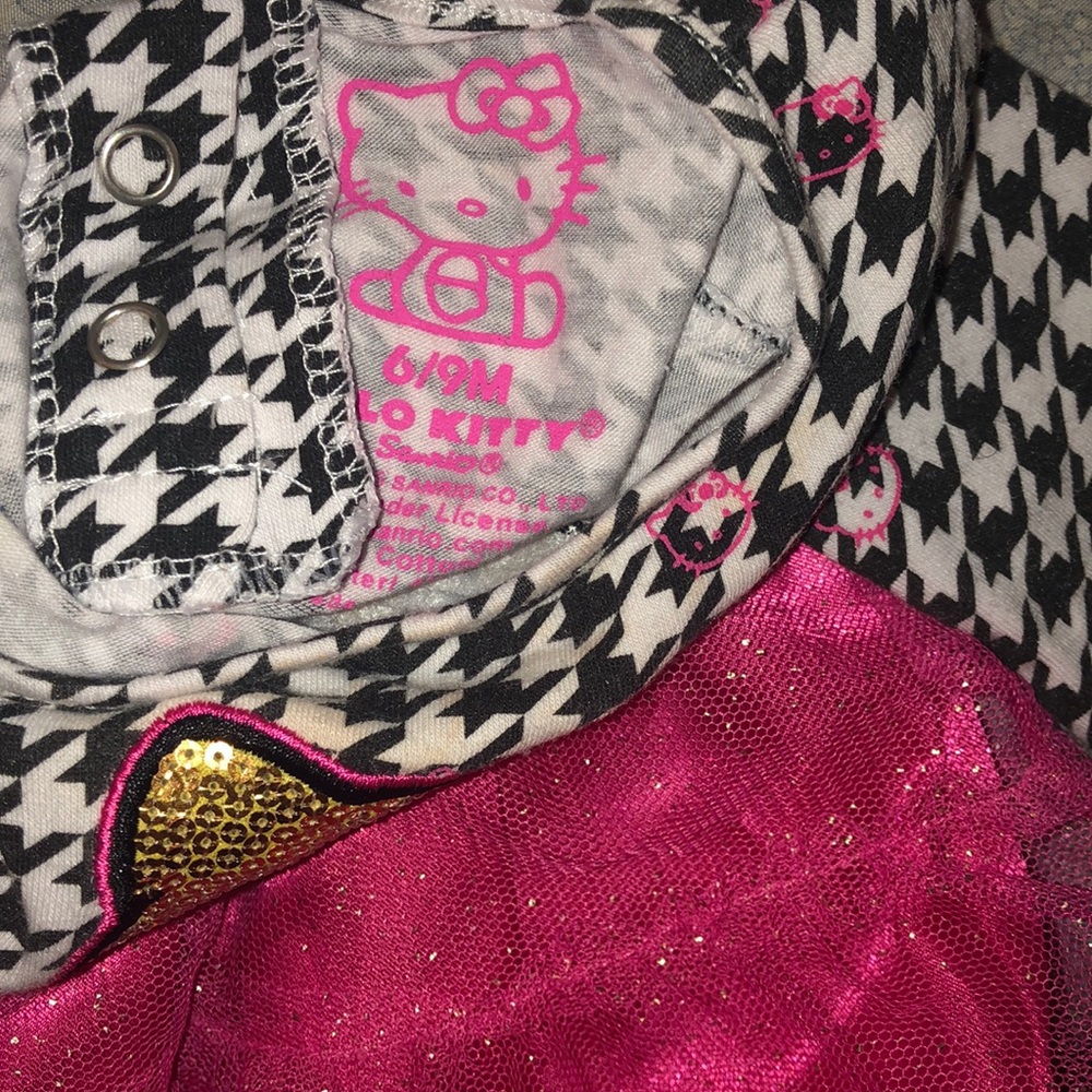 Hello kitty dress - Picture 2 of 2